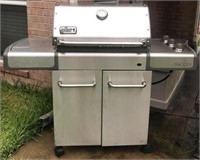 Weber Stainlees Gas Grill