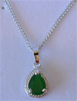 Ladies Emerald & Diamond Necklace