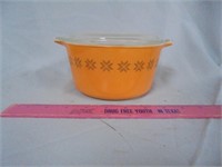 Vintage Pyrex Bowl with Lid