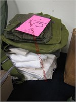 Stack of approx 9 various size canvas bags SEE PIX