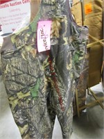 NEW Cabelas 4XL REG quilted camo hunting bibs