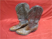 Like New Amazonas men's size 11.5D cowboy boots,