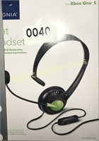 INSIGNIA CHAT HEADSET FOR XBOX ONE S