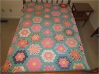 Full size  hand made Quilt