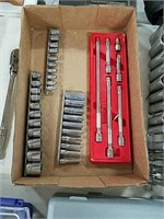 Snap-on standard sockets and extensions