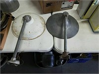 Set of two barn lights