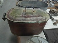 Copper boiler with lid