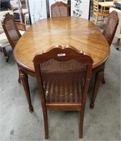 11 - DINING ROOM TABLE W/4 CHAIRS