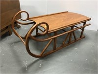 Duckloe sleigh table