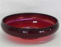 Stretch Glass 9 1/2" cupped in bowl - red