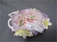 UM RS Prussia Lily mold floral dresser box
