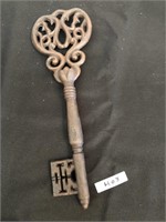 Antique Metal Key Large