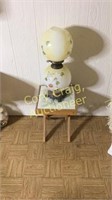 Gone With the Wind Lamp w/ Small Table