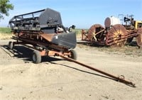 CASE IH 1010 20' Header and UNVERFEARTH Cart