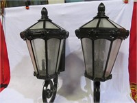 Large outside light, 2 x $