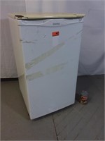 Réfrigérateur Danby designer 33x18x20