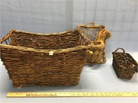 Lot of 3 wicker baskets  largest is 18" long x 11"