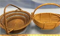 Lot of 2 wicker baskets:  round, and a boat shaped