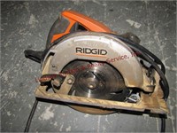 Rigid 7 1/4" power saw (WORKS)