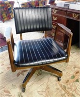 STOUT CHAIR COMPANY OFFICE CHAIR