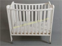 Orbelle Tian Portable Baby Crib - White