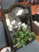 Mirror plant holder