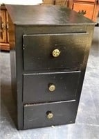 Small 3-Drawer Chest