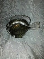 Vintage art glass flounder fish paperweight