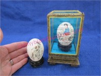 2 hand painted asian eggs (1 in case)