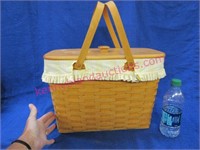 1998 longaberger basket -lid -bread basket brick