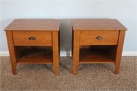 Pair of 23" Night Stands W Single Drawer