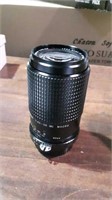 COSINA 80-200 MM ZOOM LENS WITH BAYONET MOUNT