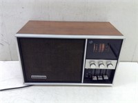 1970's Panasonic AM/FM Table Top Radio Working