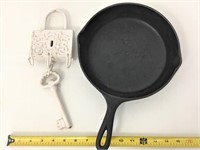 Cast-iron skillet and key holder