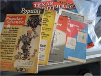 COLLECTION OF VINTAGE MAGAZINES