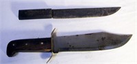 2 Unmarked Fixed Blades Knives