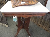 MARBLE TOP EASTLAKE PARLOR TABLE