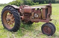 IH Farmall Tractor
