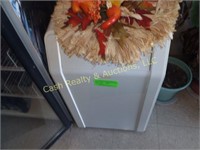 FREE STANDING AIR CONDITIONER