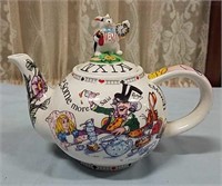 Alice in Wonderland Mad Hatter's Teapot