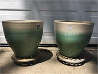 Beautiful Outdoor Ceramic Pots & Plant Dolly