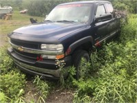 2002 Chevy 2500 4x4 “as is” will run and move