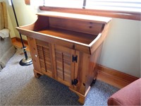 Solid Wood Washstand