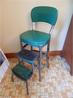 Vintage Child Step Chair