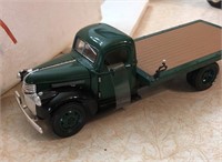 1941 Chevrolet flat bed truck