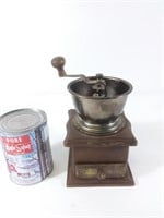 Moulin à café - A coffee grinder