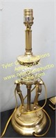 CRYSTAL AND GOLD METAL TRIMMED LAMP