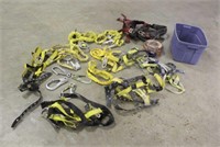 Tote w/Fall Protection Harnesses & Retractable