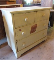 Old 4 Drawer Dresser