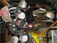 Misc lot of Golf clubs and bags